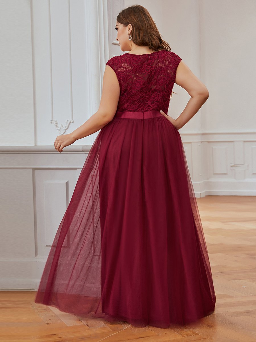 Elegant Plus Size Round Neck Tulip Sleeves Tulle Evening Dresses Wholesale