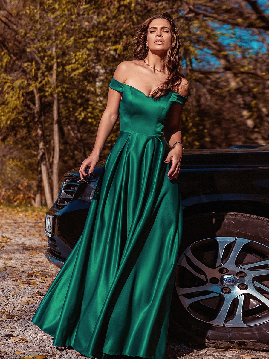 A-Line Off Shoulder Maxi Long Wholesale Prom Dresses