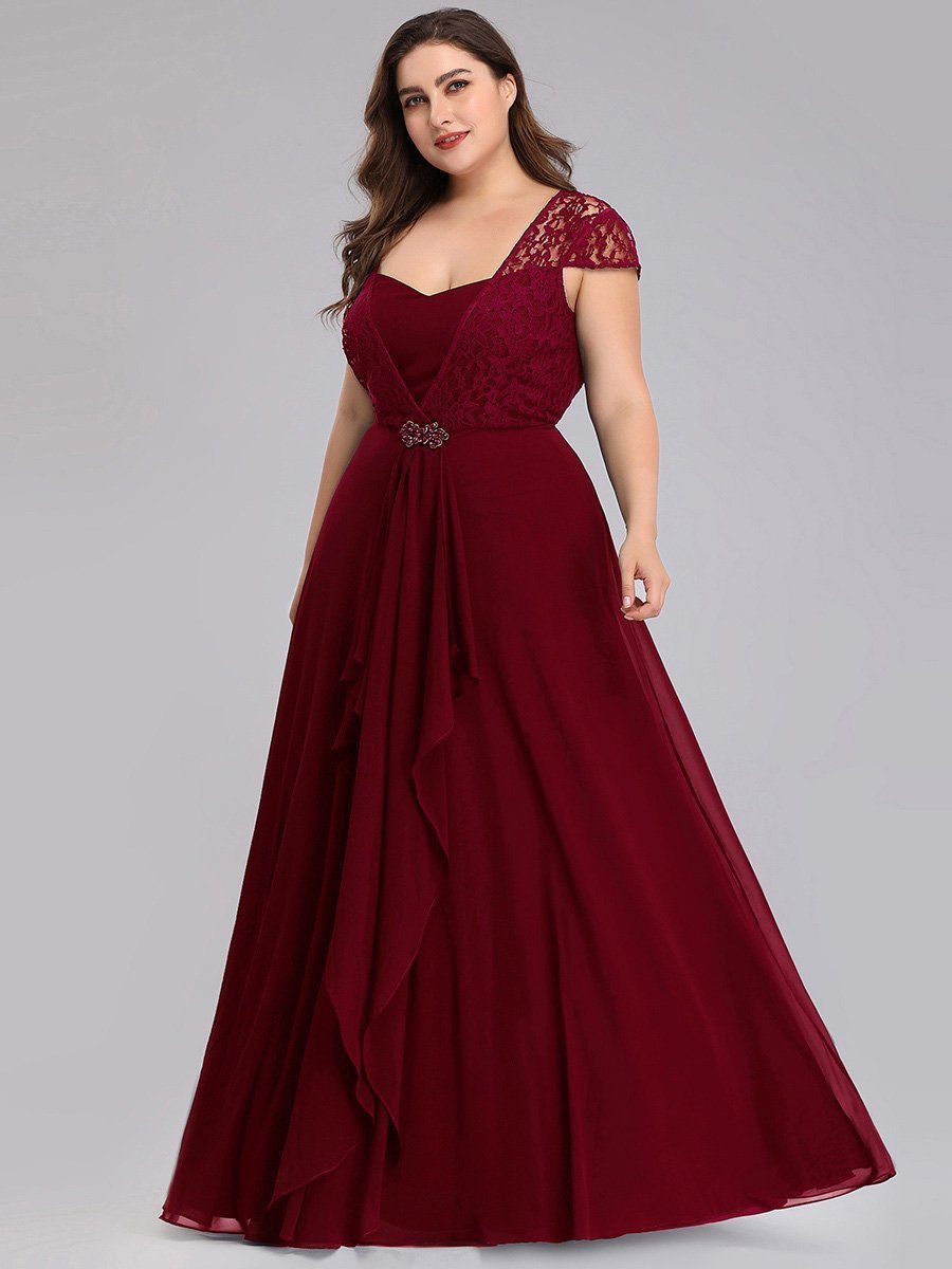 Plus Size Sweetheart Cap Sleeve Floral Lace Wedding Guest Dress