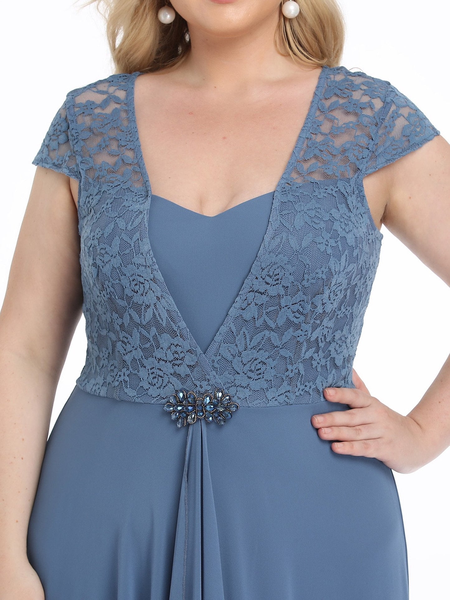 Plus Size Sweetheart Cap Sleeve Floral Lace Wedding Guest Dress